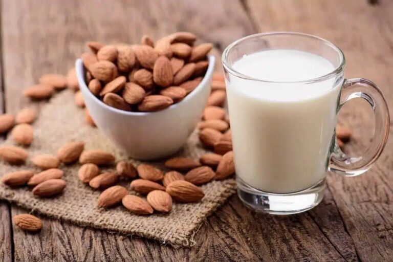 leche de almendras mala relacion omeg-3 vs omega-6