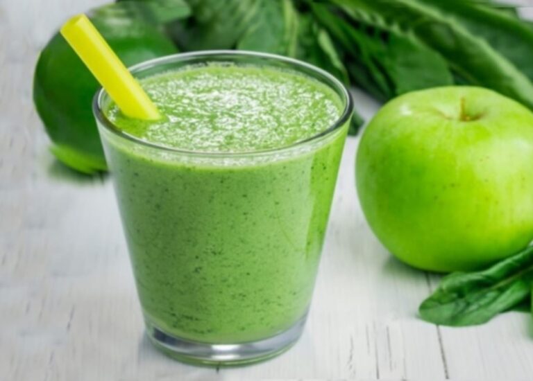 licuado verde proteinas manzana espinacas